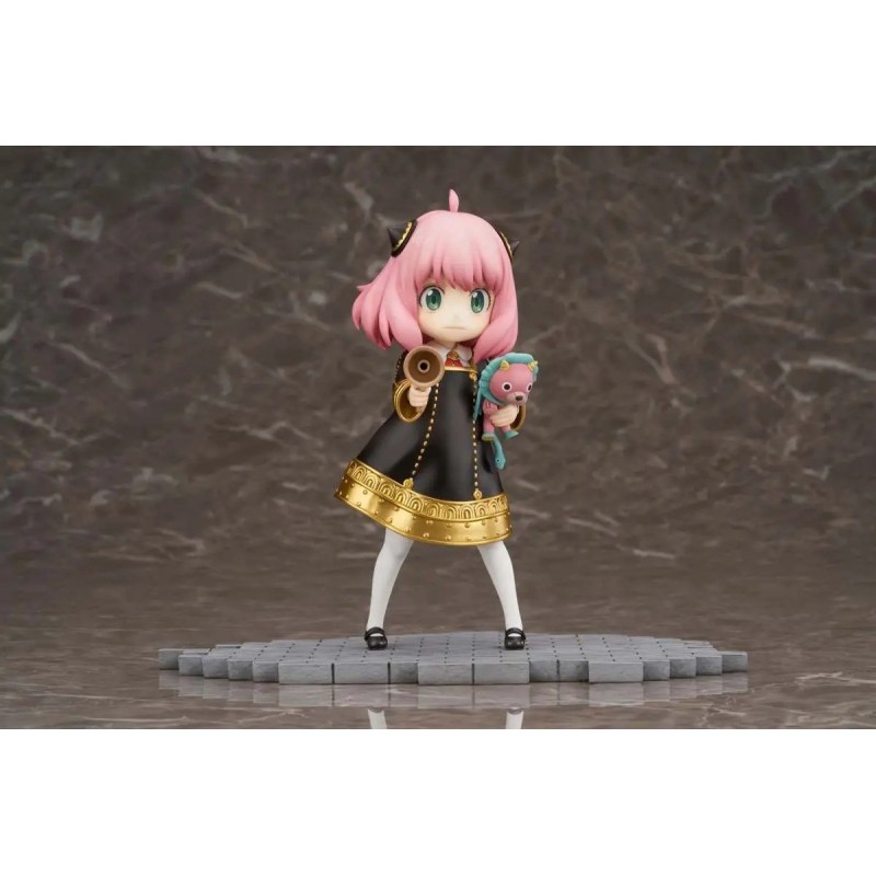 Spy X Family Anya Forger 1/7 Scale Fig