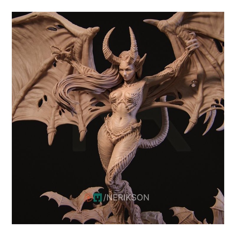 Rylana the Succubus (75mm - 140mm)