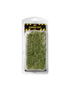 BLOMMING WHITE SHRUBBERIES...