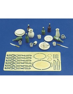 Piatti, posate, bicchieri,...